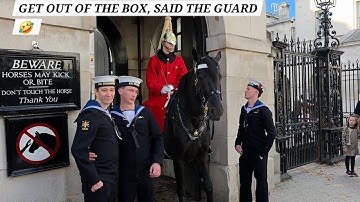 "Kom uit de doos!" zei de bewaker 💂‍♂️ HM Submarines na Westminster Abbey