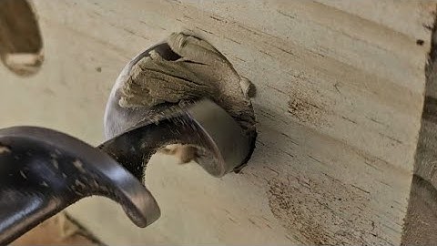 How to restore and sharpen vintage auger bits.