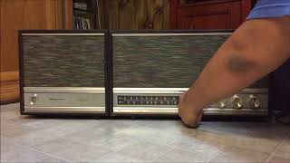 Retro Tech: 1961 Magnavox FM-28"Penthouse" 10-tube stereo