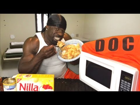 apple-cake-(4,000-calories)---cooking-with-kali-muscle