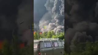 Dziesiątki dronów nad Rosją. Płonie kluczowy magazyn paliw dla armii