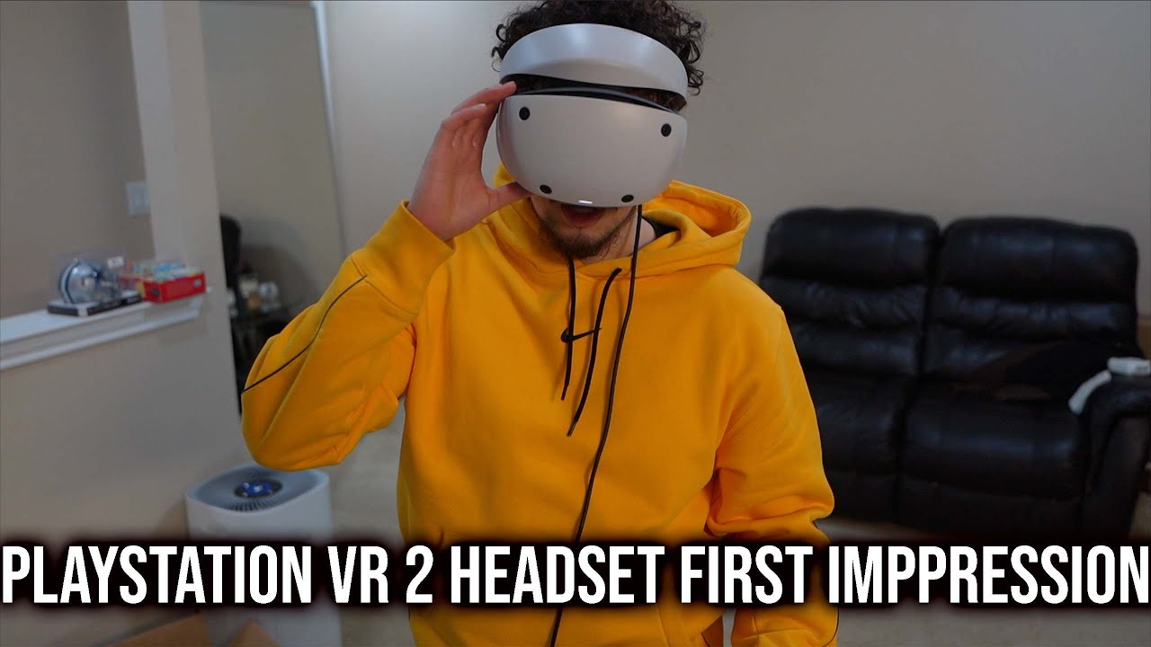 PSVR 2 Unboxing – Close-up with Sony's New Headset – Road to VR