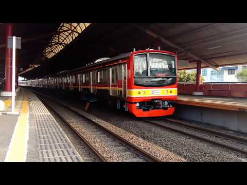 [鉄道PV] #15 : ジャカルタ の 205系 PV : "Kana Hanazawa - I Wonder Why"