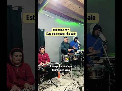 No lo sacan #cumbia #musica #labandeja