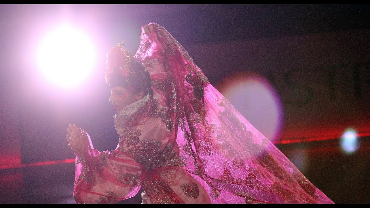 Johnny Weir, Artistry on Ice 2015 Shanghai: Carmen and Empress