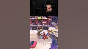 Awesome End Game Overtime Clutch Moment 🙌  #shorts #overwatch2 #overwatch