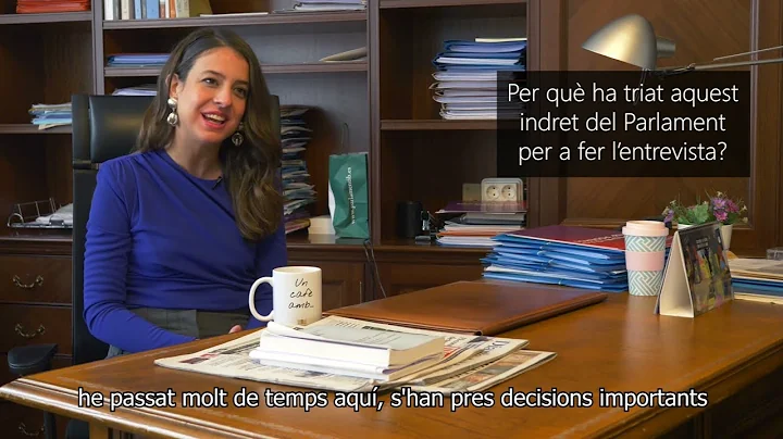 "Un caf amb..."  GLORIA SANTIAGO