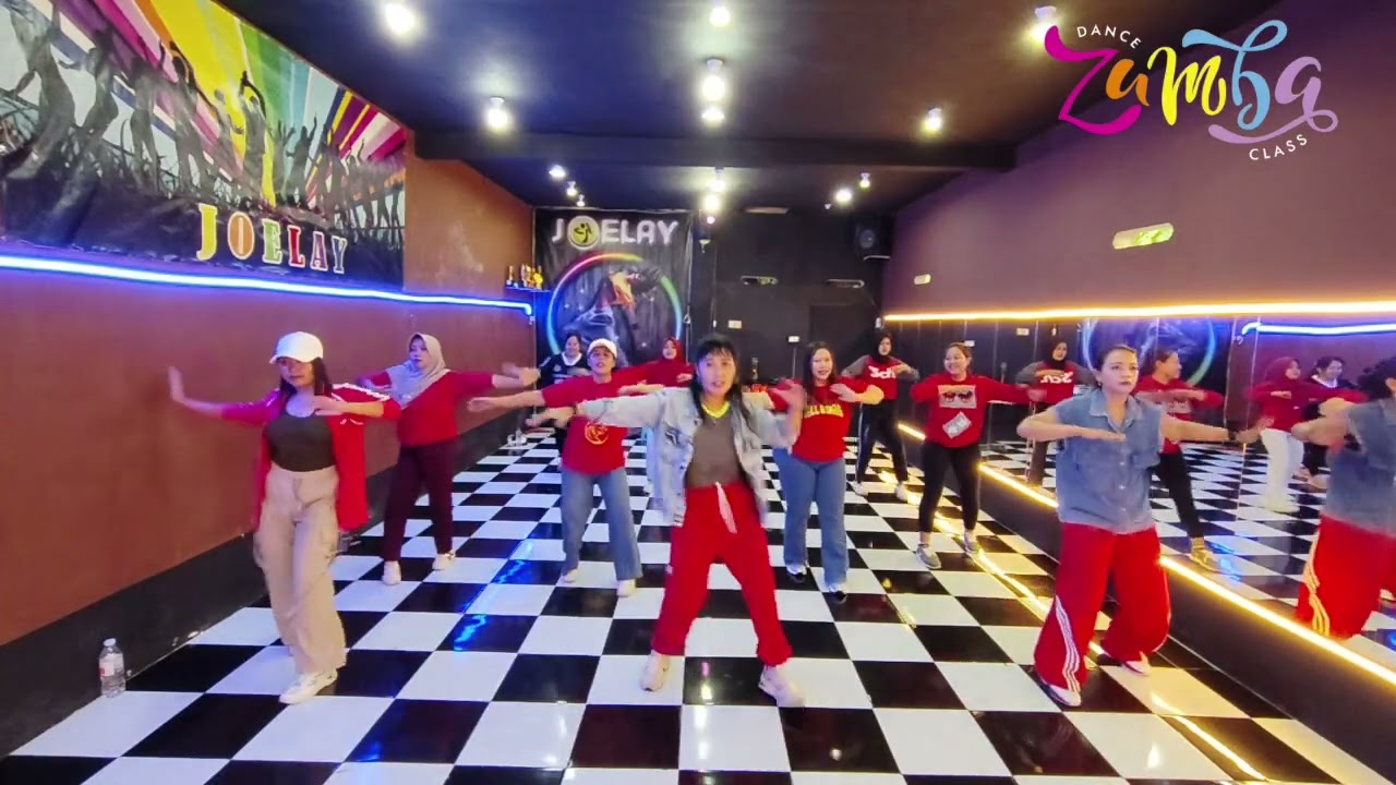 JANGAN TUNGGU LAMA LAMA l ZUMBA l ZIN JOELAY JEMBER