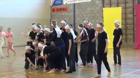 Dansend de wereld rond - fragmenten repetitie