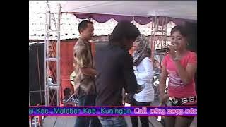 HOT DANGDUT ~ SEKSI ROK MINI PERAWAN