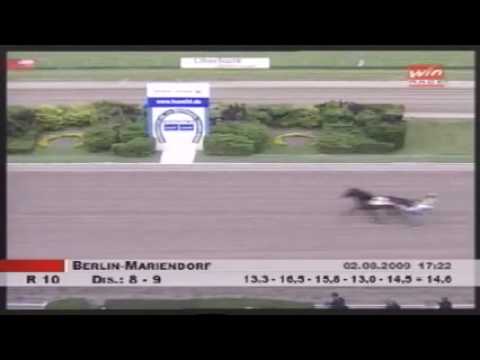 Deutsches Traber Derby finale Zar As & Roland Hlskath 2 aug 2009 Berlin