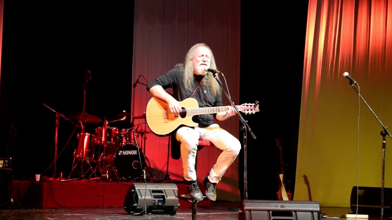 Ljuba Ninković / Moj svet / Koncert MUZIKOM ZA UGROŽENE / Centar za kulturu Smederevo 28.5.2014.
