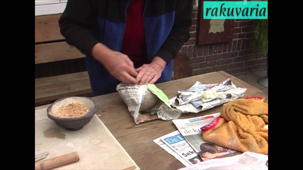 H1 Rakuvaria 3 Smoking technique Kati Vamos