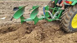 john deear 5405 4wd with shreehari plough 2 bottom  Botad (guj)  mo.9824799516,7096520520