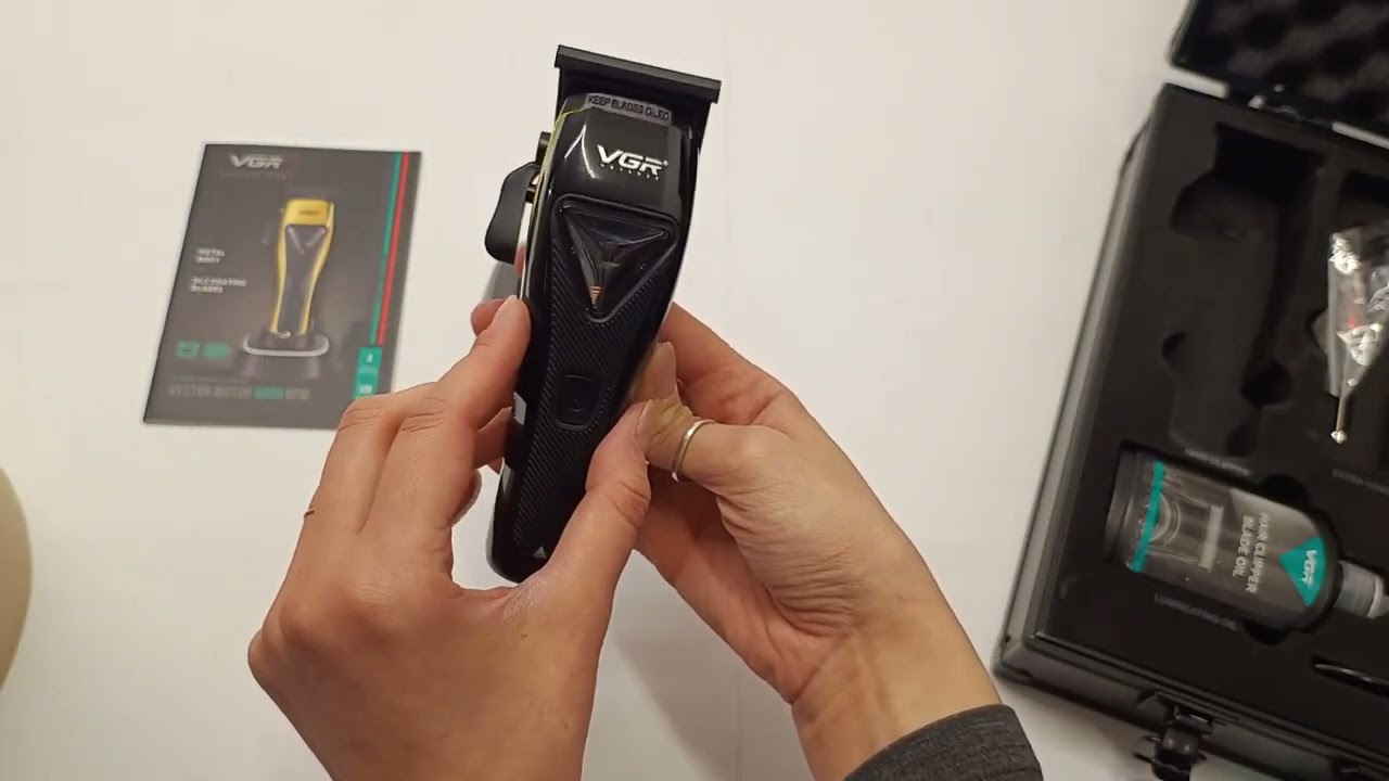 Машинка для стрижки VGR V 015