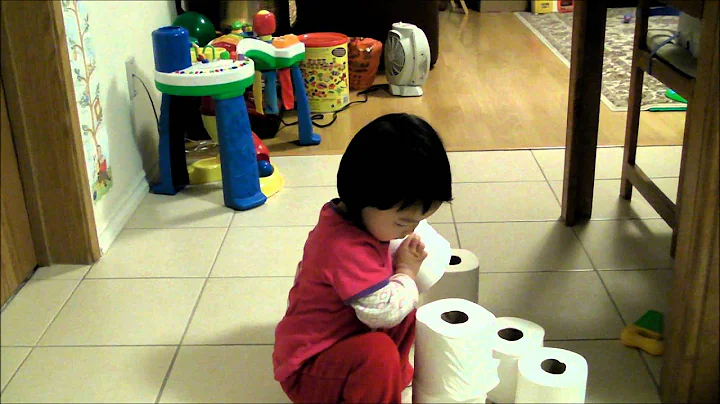 Julia Stack Toilet Paper