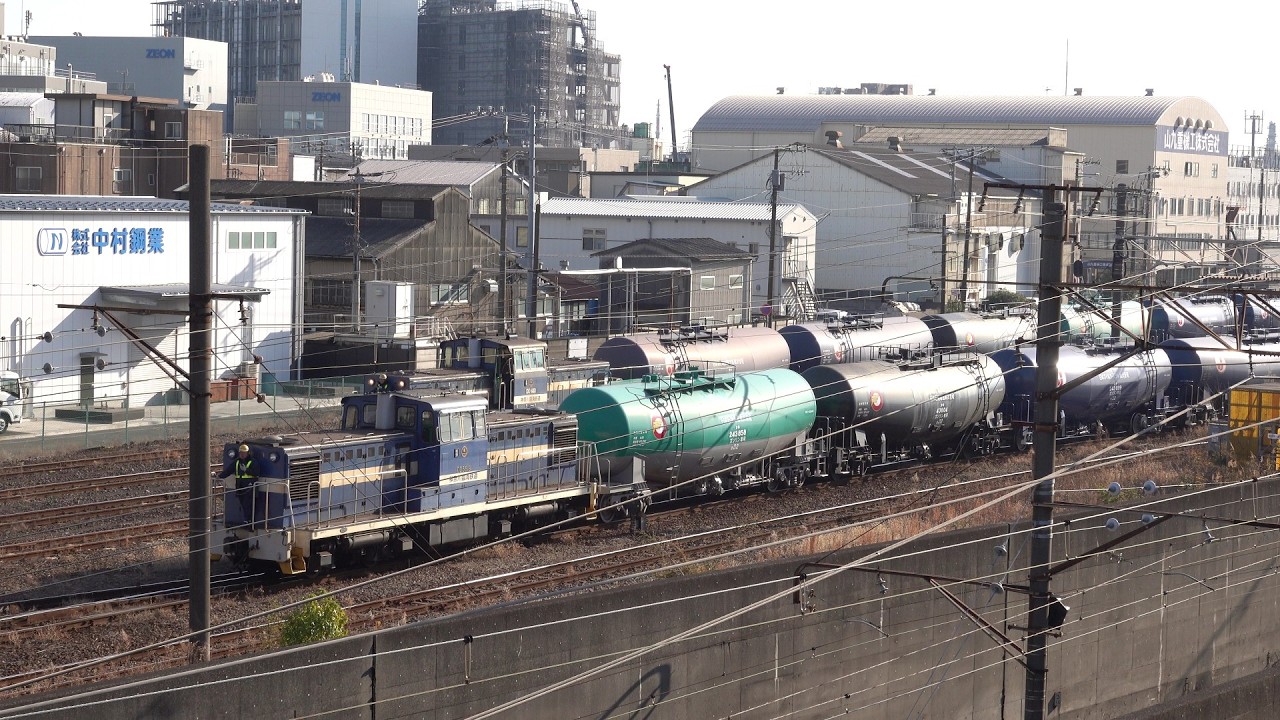 川崎貨物駅　神奈川臨海鉄道の機関車たち 2025 01