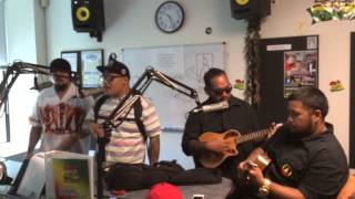 Video-Miniaturansicht von „Rebel Souljahz "Can You Be" acoustic with Phat Joe“