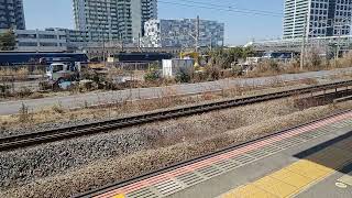 横須賀線 E217系 普通 久里浜行き、普通 品川行き 到着〜発車