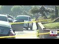Un hombre abre la cajuela del auto y le dispara mortalmente a una persona tras persecución policial