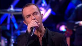 Calogero &amp; Coeur de pirate - &quot;Les moulins de mon coeur&quot; - Fête de la Chanson Française 2010