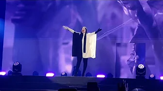 Laura Pausini - En Cambio No (en vivo Bogota - Colombia || Laura Pausini World Tour 2024) Laura Pausini - En Cambio No (en vivo Bogota - Colombia || Laura Pausini World Tour 2024)