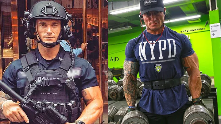 Pumped-up COP from NEW YORK Michael Counihan - Bodybuilding Motivation 2018