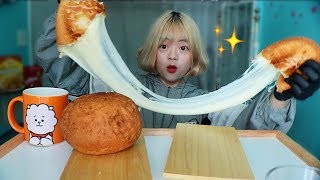 GIANT MOZZARELLA CHEESEBALL MUKBANG (KOREAN BHC CHEESE BALLS) | MUKBANG 대왕 치즈 볼 먹방
