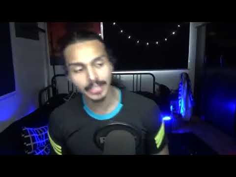 مقطع محذف من قناة احمد شو ردة فعله على مقطع كليب زقمبية