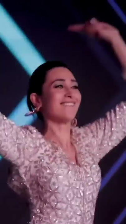 Karishma Kapoor's mesmerizing performance