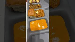 875 रुपये का बाहुबली प्लैटर #greatindianthali #food #specialthali #specialfood #foodie #streetfood