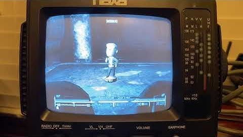 Fallout 3 on a black and white TV - Charisma Bobblehead
