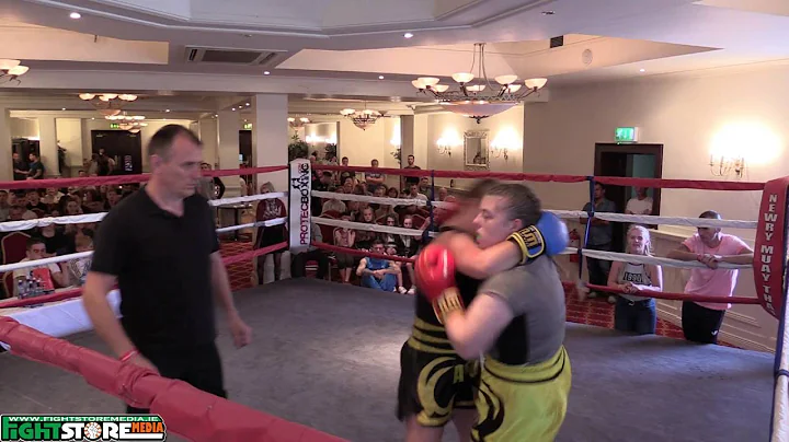 Donna Kerr vs Aimee Forde - Nak Muay 1