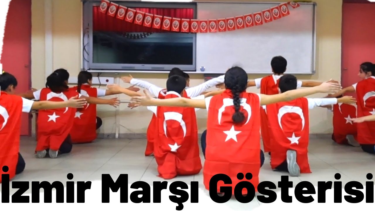 İZMİR MARŞI GÖSTERİSİ