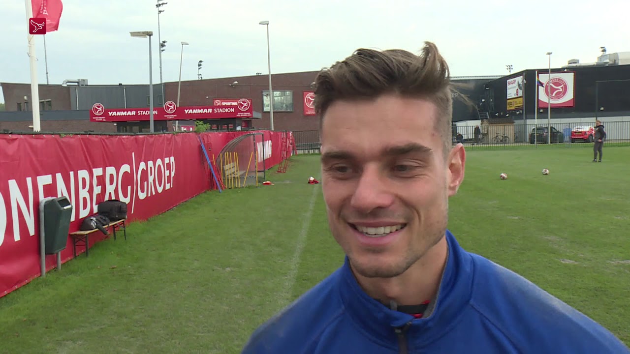 Doelman Joshua Smits jaar langer bij City FC