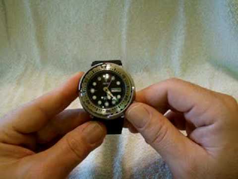 Seiko Prospex Professional Diver SBBN007 Tuna - YouTube