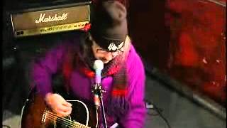 Video thumbnail of "Blowin' It / I Live For That Look - J Mascis + the Fog RollingStone.com Sessions"