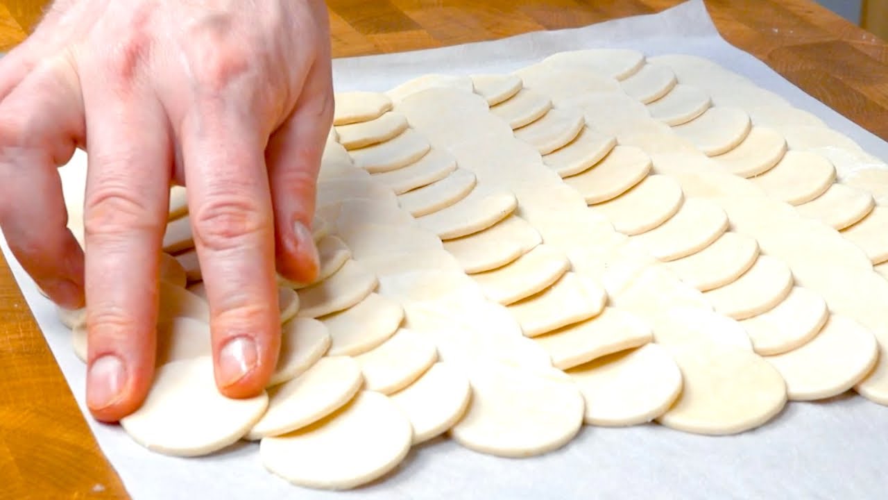 Cut Circles In Puff Pastry For The Juiciest Beef Wellington Ever YouTube Cut Circles In Puff Pastry For The Juiciest Beef Wellington Ever YouTube