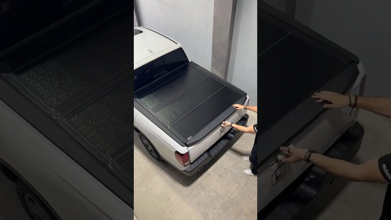 See It In Action 🛻💨 Hard Folding Bed Cover - Honda Ridgeline