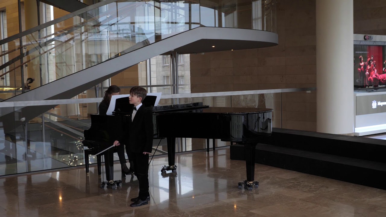 Декабрьская рапсодия - Хоровое училище им. М. И. Глинки в гостях у ...