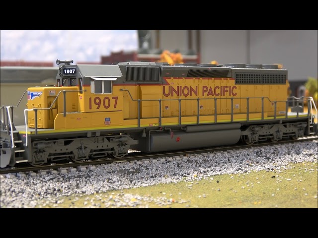 鉄道模型 BroadwayLimited EMD SD40-2 UNION PACIFIC Review: Broadway Limited EMD SD40N w/Paragon 3 Sound! SD40-2 - YouTube