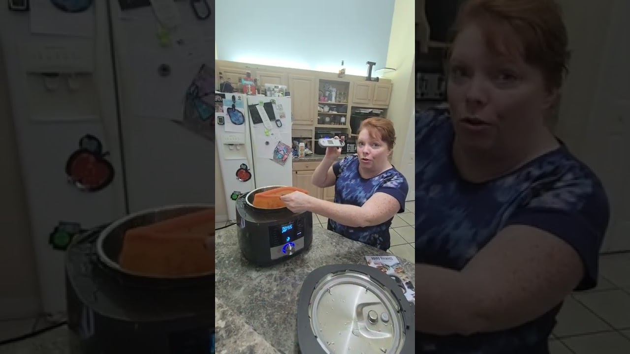 Deluxe Multi cooker Sous Vide Chicken and Double burner Nonstick