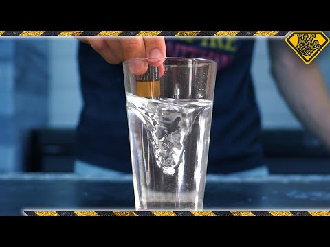 Creating a Vortex With Water and a 9V Battery