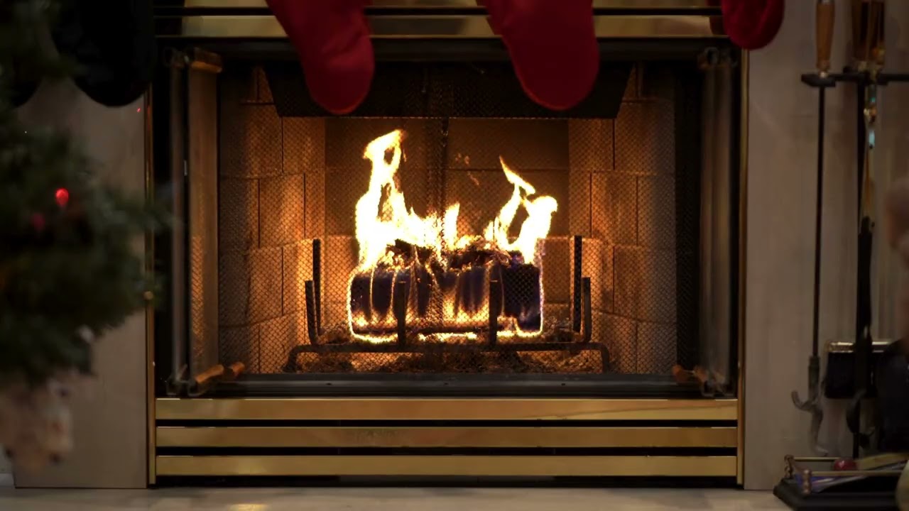 1 Hour Crackling Fireplace Sounds for Christmas | Cozy Winter Fireplace Ambience for Relaxation