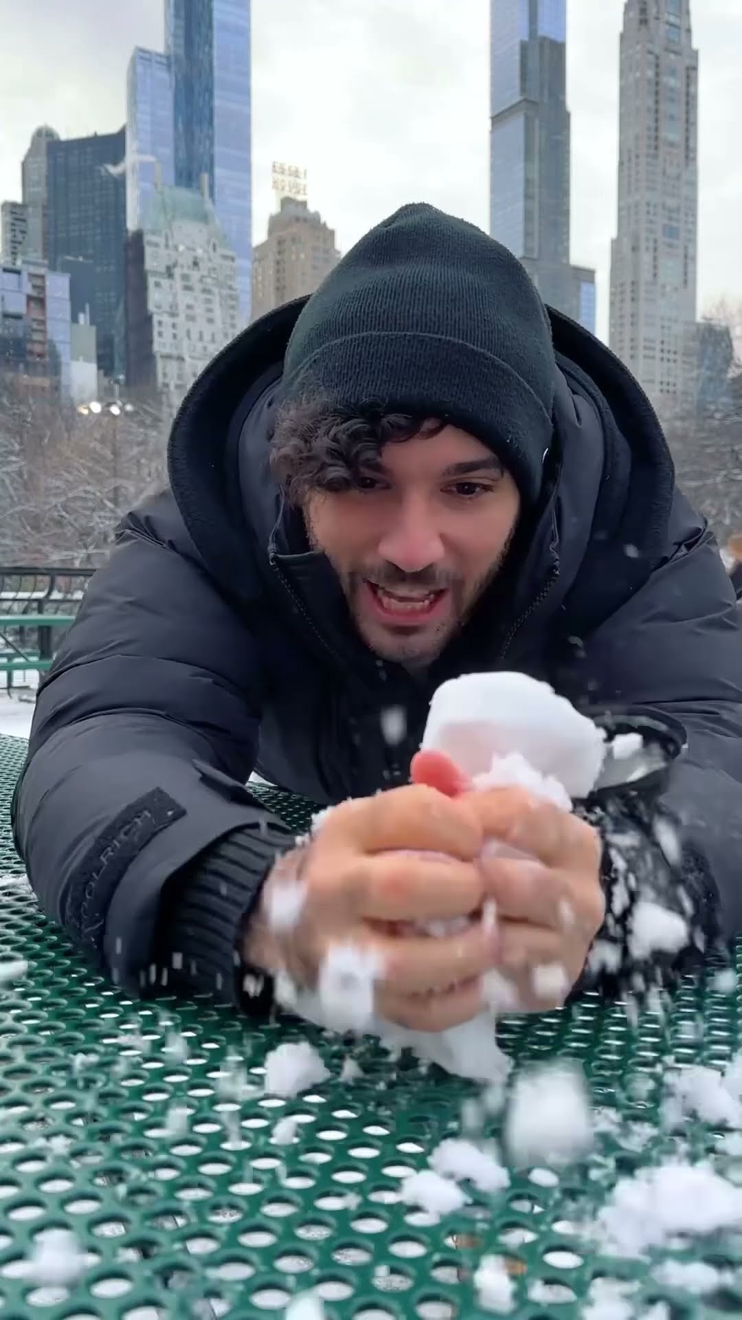Too cold in NYC ???? #behindthescenes ?  #vfx #visualeffects #3d #cgi