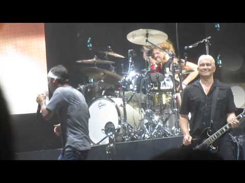 Foo Fighters - School's Out - Boston, MA 07/19/2015