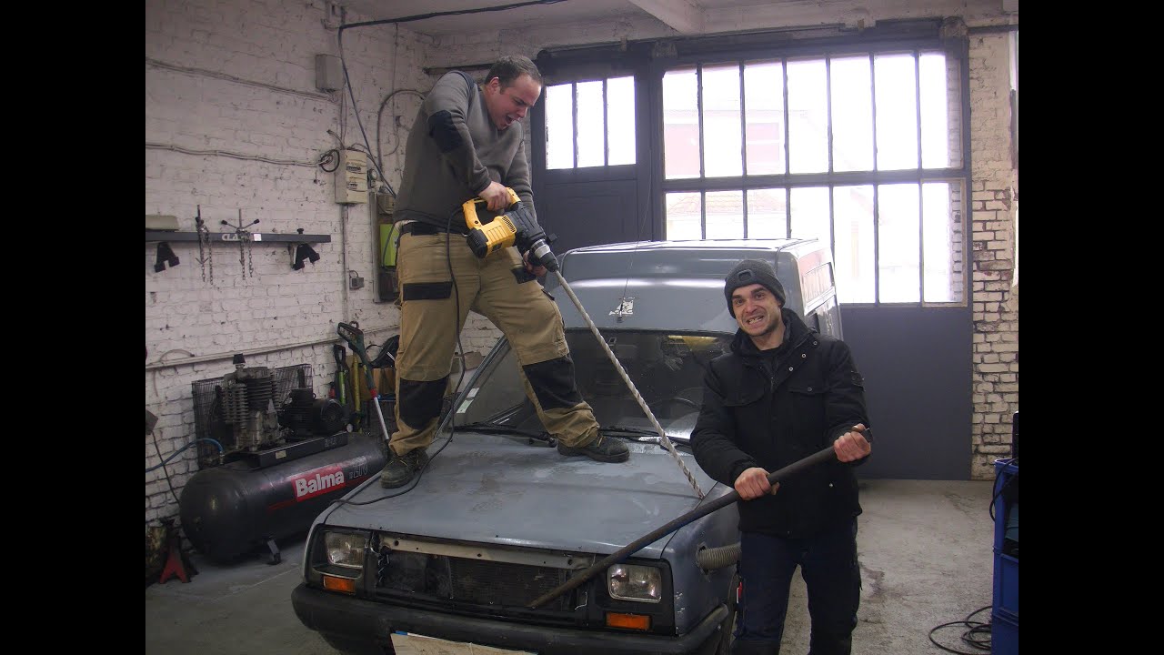 Auto-destruction Renault express partie 1