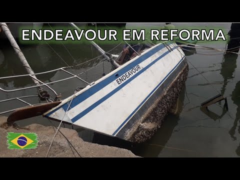 ⁣Visitei o Endeavour em reforma. Van de Stadt 30 pés, reforma de veleiro.