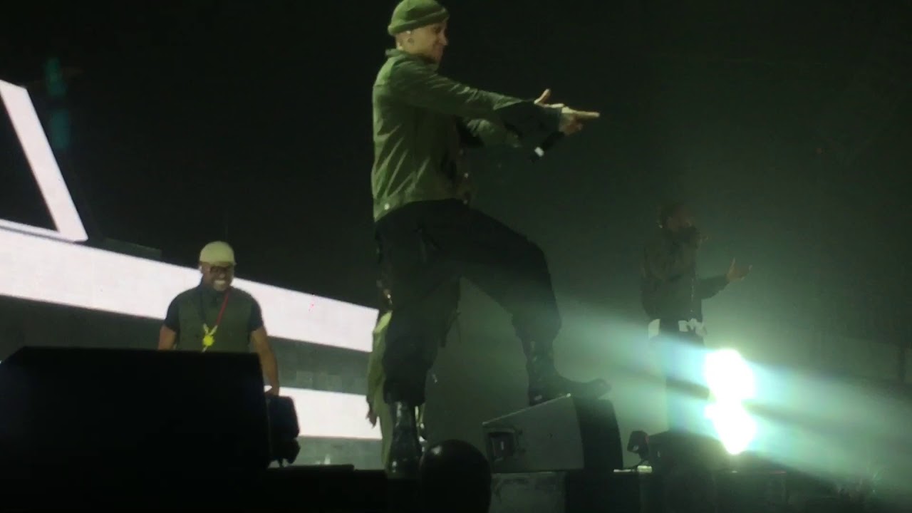 Black Eyed Peas I Gotta Feeling Live at Forest National/Vorst