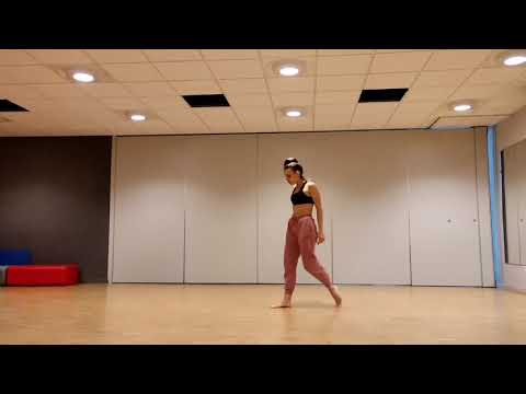 Easy On Me - Adele -Contemporary Dance Sabrina Ryckaert